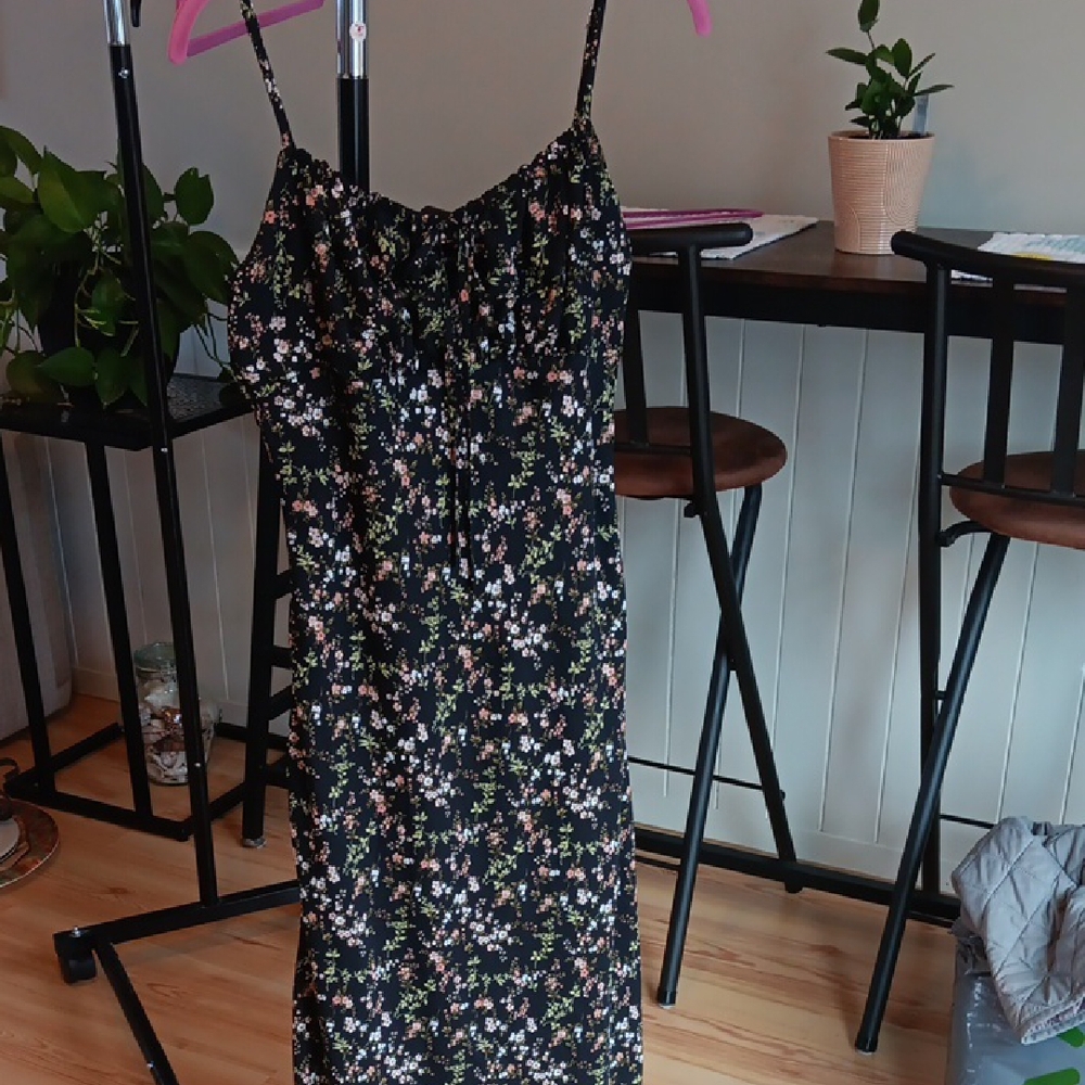 Women's Black Floral Dress - Sleeveless Spaghetti Strap